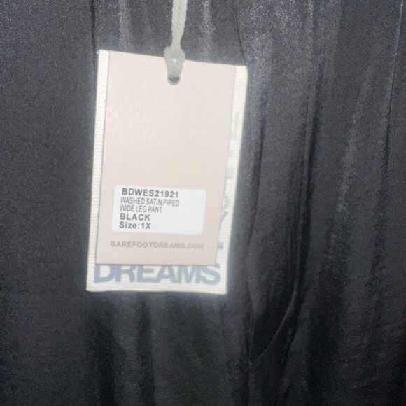 Barefoot Dreams $238 Washed Satin Cropped Dream Pajama Set 1X NEW - Picture 10 of 11